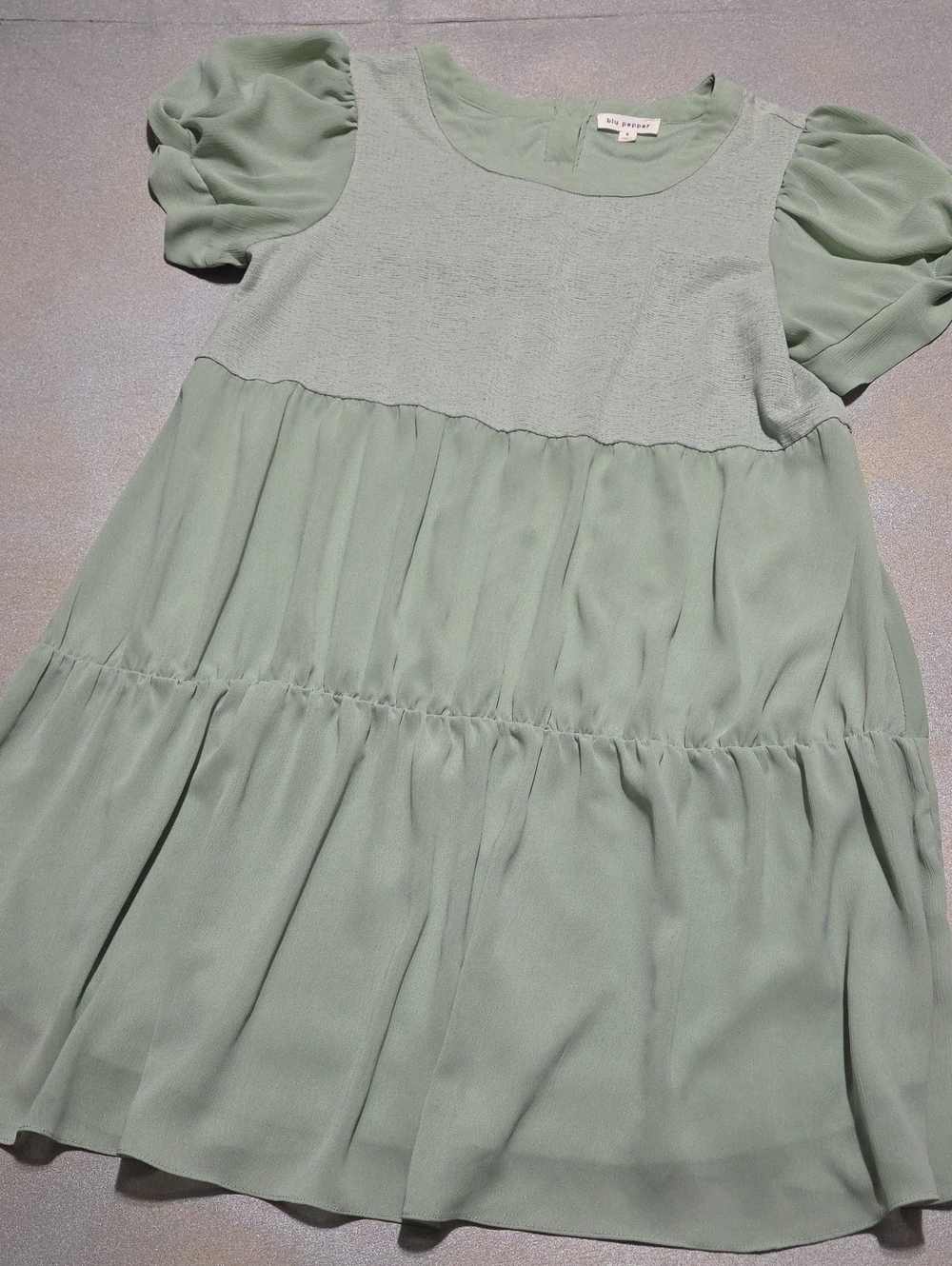 Blu Pepper Sage Green Puff-Sleeve Tiered Dress